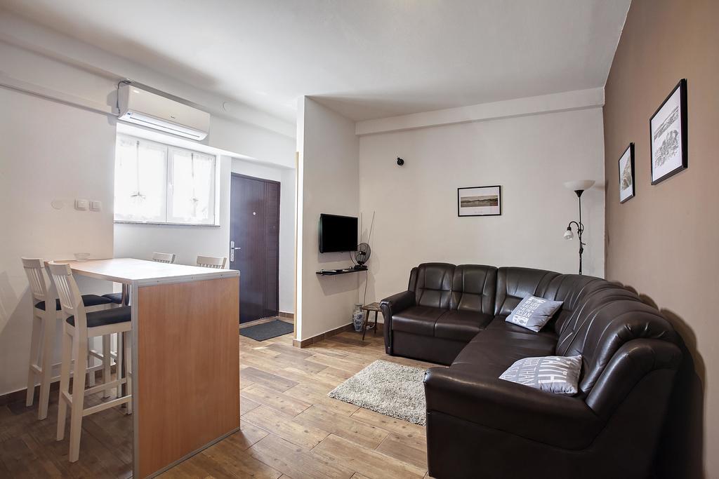 Apartment Noa シベニク エクステリア 写真